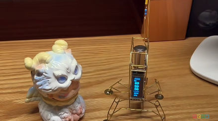 卫星登录器风格的桌面迷你时钟